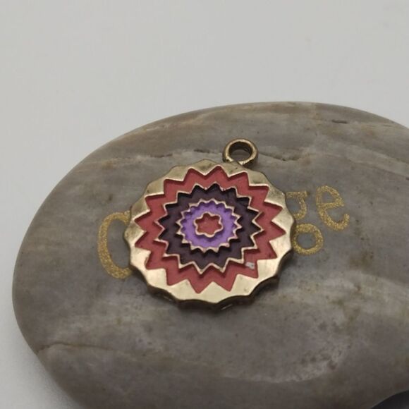 Explosive love necklace pendant charm - Picture 2 of 2